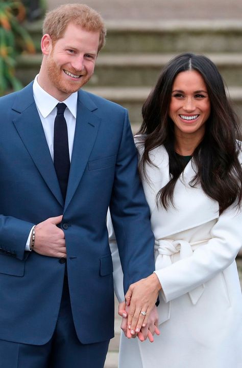 Meghan Markle Harry, Meghan Markle Engagement, Frogmore Cottage, Meghan Markle Photos, Prince Harry Et Meghan, Cutest Couples, Prince Harry Photos, Us Actress, Duchess Meghan