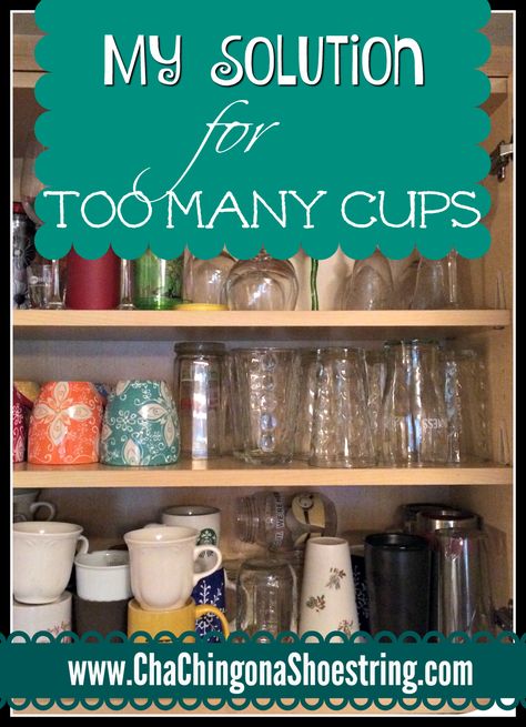 Coffee Cup Storage, Mug Storage, Kitchen Cabinets Diy, Water Bottle Storage, Diy Mud Kitchen, Kitchen Cups, Diy Dollhouse Furniture Easy, Dekor Diy, Diy Play Kitchen