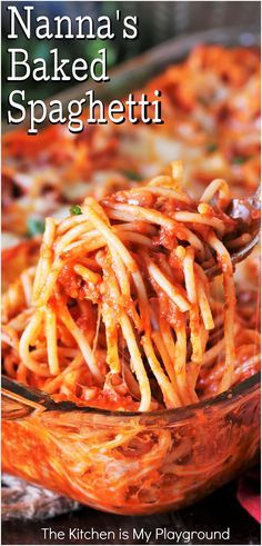 Spaghetti Casserole Recipe Easy, Best Baked Spaghetti Recipe Easy, Baked Spaghetti For Two, Easy Baked Spaghetti Recipe Ground Beef, Baked Spagetti Recipe Easy, Bakes Spaghetti Recipes, Simple Baked Spaghetti, Easy Baked Spaghetti Recipe Simple, Baked Spagetti Recipe