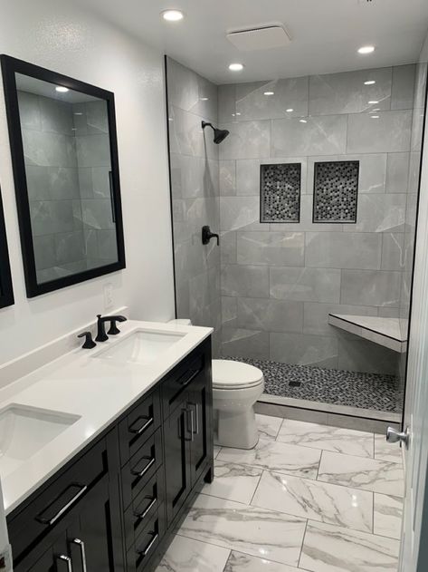 Gray And Black Shower Tile Ideas, Gray Tiled Bathrooms, Black And White Bathroom Remodel Ideas, Black Gray And White Bathroom, Black And White Aesthetic Bathroom, Grey Tile Bathroom Ideas Color Schemes, Modern Restroom Ideas, Small Gray Bathroom Ideas, Black And White Bathroom Tile Ideas