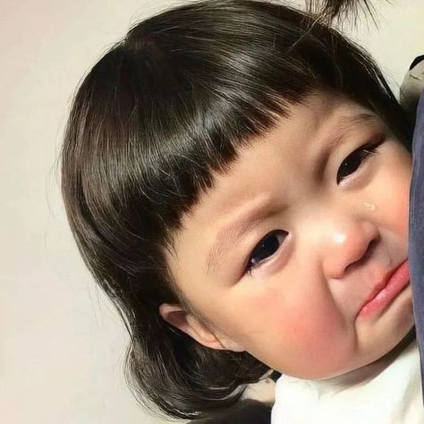 Funny Face Drawings, Funny Baby Faces, Membentuk Alis, Cute Asian Babies, Kids Mood, Baby Faces, Korean Babies, Feeling Pictures