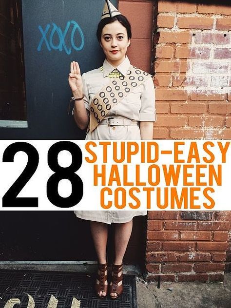 28 Stupid-Easy Costume Ideas to Make With What You Already Own Easy Adult Halloween Costumes For Women, Easy Adult Costumes, Easy Adult Halloween Costumes, Adult Costumes Diy, Diy Adult Halloween Costumes, Funny Adult Costumes, Forest Halloween, Costumes For Work, Mom Halloween Costumes