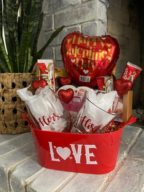 Diy Valentine’s Day Basket For Him, Valentine’s Day Gift Basket For Him, Valentines Day Baskets For Her, Valentine’s Day Gift Basket, Valentines Day Basket Ideas, Valentine’s Day Basket Ideas, Valentine Gift Basket Ideas, Valentine’s Day Basket For Him, Valentine’s Day Basket