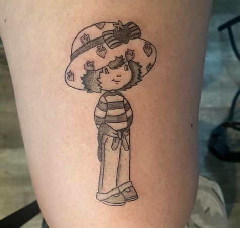 Childhood Show Tattoos, Strawberry Shortcake Tattoo Ideas, Childhood Tattoo Ideas, Strawberry Shortcake Tattoo, Sticker Sleeve Tattoo, Cartoon Tattoo Ideas, Barbie Tattoo, Pretty Flower Tattoos, Strawberry Tattoo