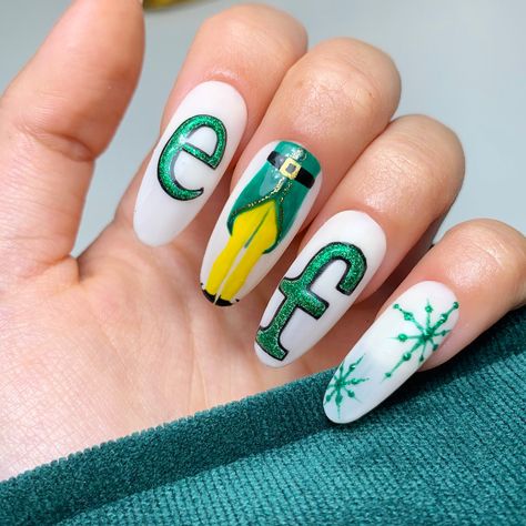 Elf Movie Nails Designs, Elf Movie Nails, Elf Nails Christmas, Buddy The Elf Nails, Elf Nails Designs, Christmas Manicure Ideas, Elf Nails, Nails Ideas 2022, Movie Nails