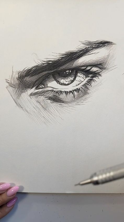 Instagram Drawing Different Eyes, How To Draw Two Eyes, Drawings Ideas Eyes, Art Drawings Eyes, Right Eye Drawing, Eyes Anatomy Drawing, Ideas Dibujos Inspiration, Cool Ideas For Drawing, Drawing For Instagram