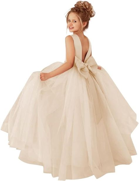 Amazon.com: MCieloLuna Flower Girls Tulle Wedding Bridesmaid Party First Communion Dress Pearls Princess Ball Gowns with Bow-knot Champagne Size 4: Clothing, Shoes & Jewelry Satin Flower Girl Dresses, Champagne Flower Girl Dress, Champagne Flower Girl, Cheap Party Dresses, Girls Dresses Online, Dress For Wedding, Tulle Flower Girl, Prom Ball Gown, Satin Tulle