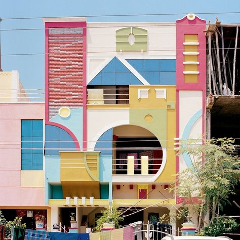 The Gaudy South Indian Houses That Inspired Ettore Sottsass Colourful Architecture, Post Modern Architecture, Indian Houses, Photography Places, Memphis Milano, Memphis Design, Colourful Buildings, Indian Homes, Table Inspiration