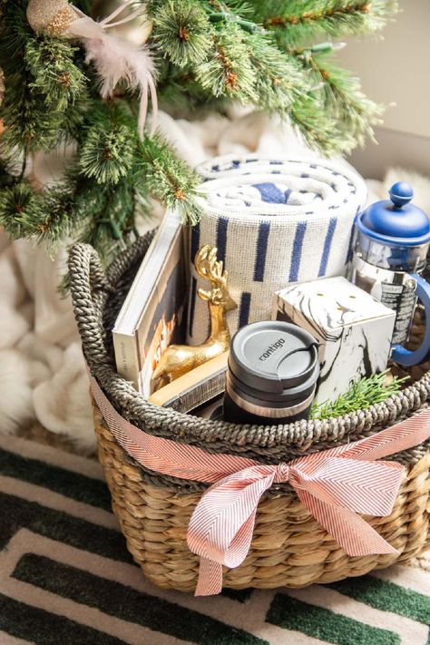 Gift Baskets With Lid, Cosy Gift Basket, Hygge Basket, Hygge Gift Box Ideas, Blanket Candle Gift Basket, Christmas Woven Basket, Hygge Gift Basket, Holiday Baskets, Hygge Gifts