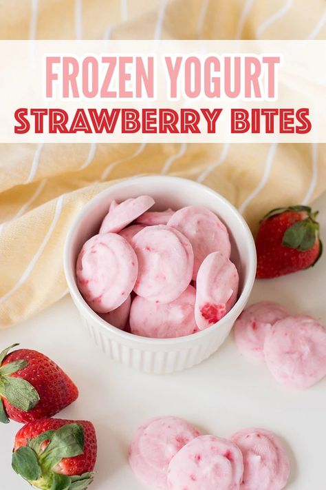 Strawberry Yogurt Bites, Toddler Treats, Strawberry Bites, Snack To Make, Strawberry Frozen Yogurt, Frozen Yogurt Bites, Healthy Snacks To Make, Yogurt Bites, Healthy Sweet Snacks