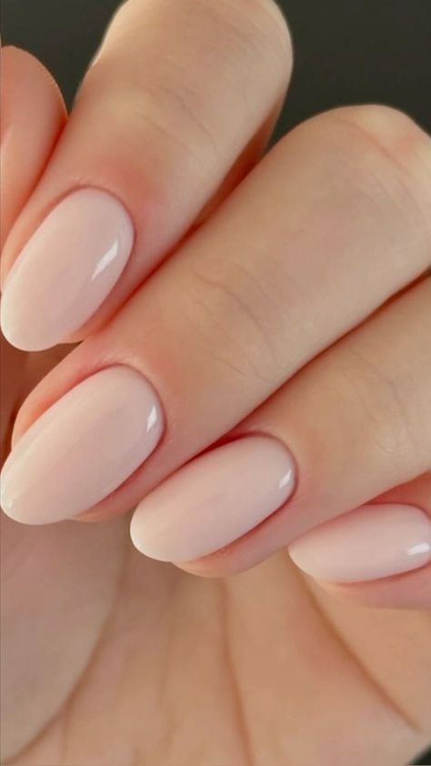 Delicate Nail Designs, Stiletto Press On Nails, Pale Pink Nails, Casual Nails, Gradient Nails, Minimalist Nails, Healthy Nails, Chic Nails, Nude Nails