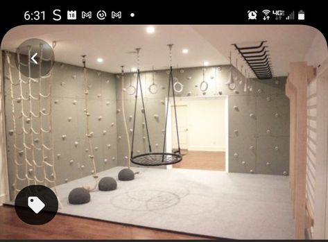 Playroom Flooring, Indoor Playroom, Basement Playroom, Cool Kids Rooms, Gym Room At Home, Kids Basement, Kids Gym, Indoor Climbing, Sensory Room