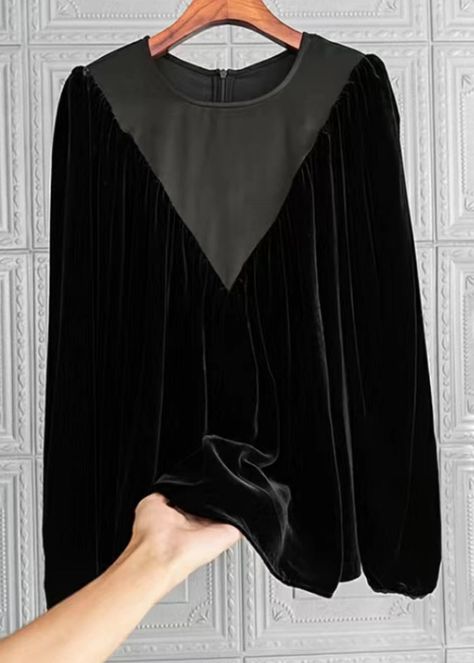 Velvet Dress Designs Fashion, Hipster Fall, Velour Top, Velvet Dress Designs, Black Cotton Dresses, Neck Wrinkles, Velour Tops, Black Sweater Dress, Oversized Dress