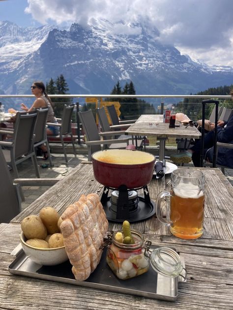 Bariloche, Switzerland Alps Aesthetic, Camping In Switzerland, Swiss Food Traditional, Grindelwald Switzerland Winter, Couples Travel Aesthetic, Alps Aesthetic, Switzerland Outfit, Swiss Alps Hiking