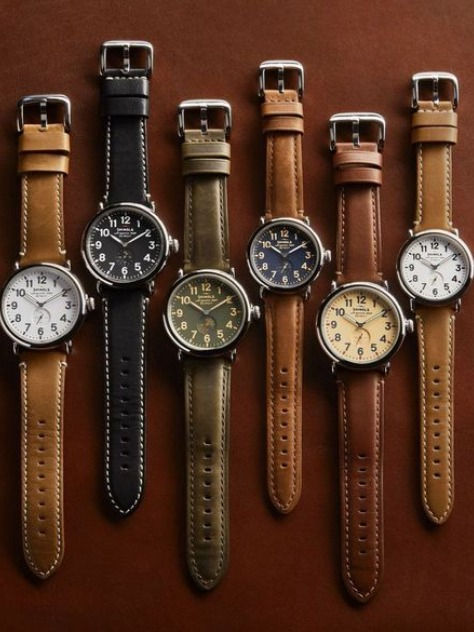 It's all about some classic watches collection . Watch Collection Mens, Leather Watches For Men, Mens Leather Watch, Luxury Watch Collection, Dress Watches For Men, Classy Watches, Brown Watch Men, Watch Photography, Stylish Watches Men