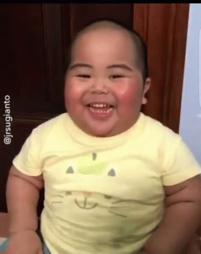 Funny Smile GIF - Funny Smile Best - Discover & Share GIFs Smile Videos Face, Laughing Gif, Giggle Gif, Smile Meme Funny, Angry Face Meme, Baby Smile Video, Crying Baby Face, Funny Face Gif, Surprised Face Meme Humor