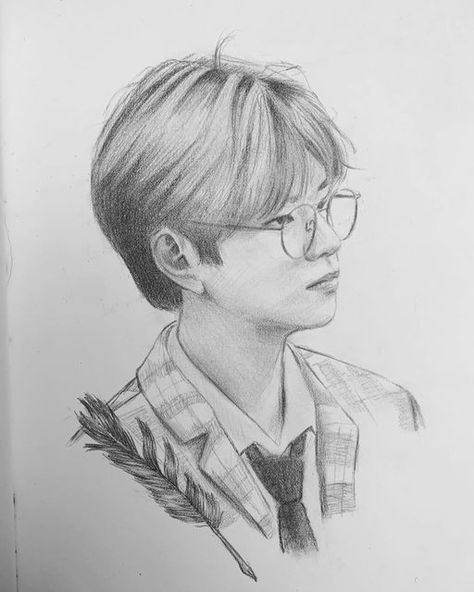 Minho Straykids, Skz Seungmin, Children Sketch, Kpop Drawings, Easy Drawings Sketches, Fan Art Drawing, Sketches Easy, Realistic Drawings, Book Art Drawings