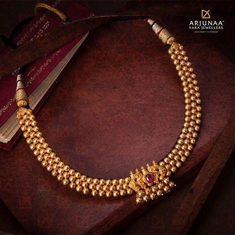 Arjunaa Jewellers on Instagram: "Bringing back a classic from our #houseofArjunaa archives, this #antique tulsi (holy basil) patta inspired choker continues to be one of our most loved pieces among patrons who are young at heart but love traditional designs. Mothers, grandmothers, aunts and more have taken to this piece for customizations and altered versions like... well, mothers, grandmothers, aunts and more often do! Oh and while we are on the topic of chokers, here's a big THANK YOU to all Gold Thushi, Bridal Jewellery Earrings, Choker Designs, South Indian Weddings, Holy Basil, Gold Fashion Necklace, Ball Necklace, Young At Heart, Gold Jewellery Design