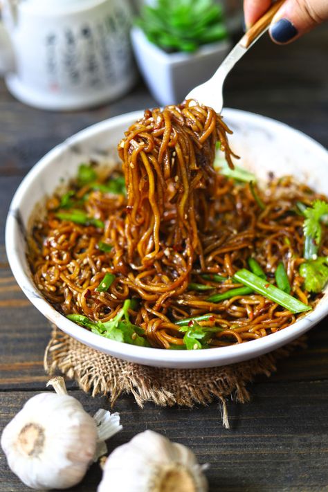 Chili Oil Noodles Recipe (Tik Tok Noodles) - Fun FOOD Frolic Noodles With Chilli Oil, Hot Chili Oil Noodles Recipe, Chilli Oil Ramen Recipe, Sweet Chilli Noodles Recipe, Vermacheli Noodles, Chile Oil Noodles, Chilli Garlic Noodles Recipes, Chili Noodles Recipe, Chilli Oil Pasta