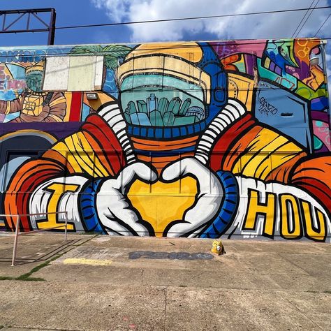 Houston Street Art: Your Guide to Graffiti, Murals, and Street Art In Houston — Sick Girl Travels Graffiti On Buildings Street Art, Street Art Graffiti Murals, Houston Graffiti, Graffiti Building, Houston Street Art, Houston Murals, Street Murals, Street Art Mural, Sick Girl