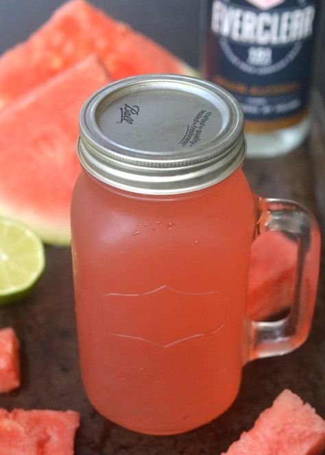 Watermelon Moonshine Recipe, Flavored Moonshine Recipes, Moonshine Drink Recipes, Peach Moonshine, Watermelon Moonshine, Homemade Moonshine, Moonshine Recipe, Drinks To Make, Homemade Alcohol