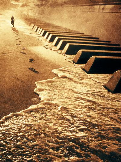 Pursuit of Joyfulness: Music Washes Away from the Soul the Dust of Everyday Life {Music Room Theme}  #musicedchat #kodalyclassroom #musicroom Fun. Band, Water Walking, Ocean Music, Art Musical, Piano Art, طابع بريدي, Lake Side, Urban Development, Music Piano