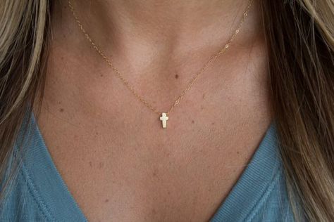 Small Cross Necklace, Cross Necklace Simple, Bridal Parties, Heart Choker, Cluster Necklace, Small Crosses, Valentines Necklace, Custom Initials, Necklace Online