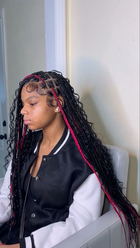 This hair style is protective in summer and like i said any season Short Box Braids Hairstyles, Braided Hairstyles For Black Women Cornrows, Big Box Braids Hairstyles, Goddess Braids Hairstyles, Quick Natural Hair Styles, Cute Braided Hairstyles, Box Braids Hairstyles For Black Women, Cute Box Braids Hairstyles, Quick Braided Hairstyles