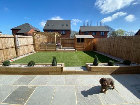 New Build Garden Ideas, Garden Ideas Uk, Small Garden Landscape, Modern Backyard Landscaping, Garden Paving, Back Garden Design, Budget Garden, Backyard Remodel, Patio Garden Design