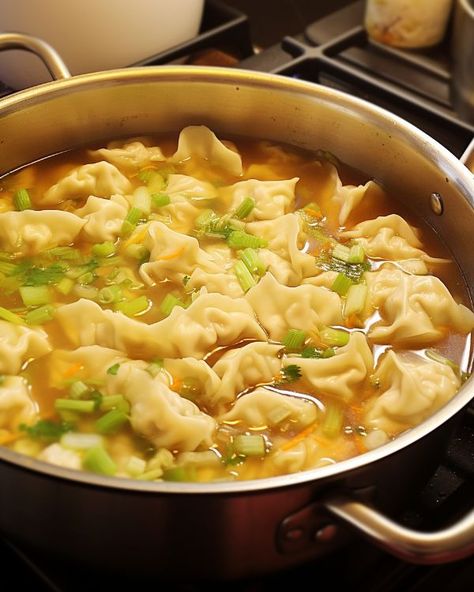 Ina Garten, Pot Sticker Soup Easy, Asian Food Recipes Easy, Wonton Filling, Cooktop Cove, Wonton Soup Recipe, Popular Chinese Dishes, Chinese Cooking Recipes, Grilled Cheese Recipes