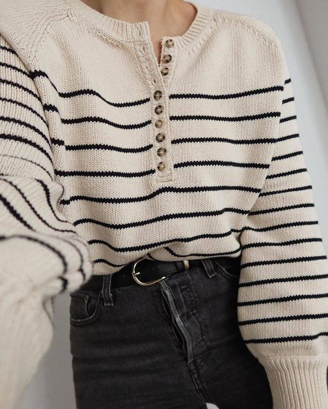 Spring Knitwear, Striped Knitwear, Jumper Outfit, French Girl Style, Country Women, French Brands, Fashion Editor, Who What Wear, Jumpers And Cardigans