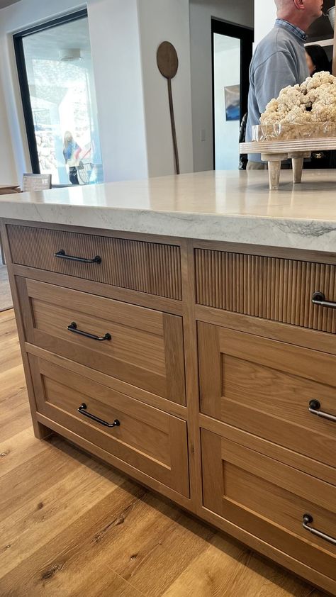 Painted Reeded Cabinets, Flat Panel Top Drawer Kitchen, Reeded Wood Kitchen Cabinets, Fluted Shaker Cabinet, Fluted Cabinets Kitchen, Ribbed Cabinet Doors, Reeded Cabinets Kitchen, Paneled Cabinet Doors, Fluted Cabinet Kitchen