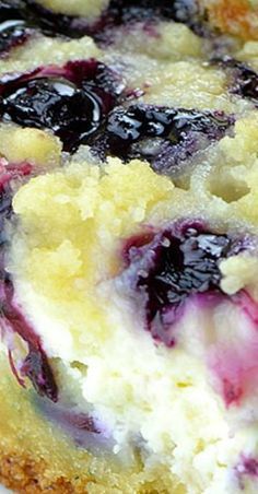 Blueberry Cream Cheese Coffee Cake, Cheese Coffee Cake, Blueberry Desserts Recipes, Cream Cheese Coffee Cake, Blueberry Coffee Cake, Blueberry Breakfast, Blueberry Desserts, Blueberry Cream Cheese, Breakfast Sweets