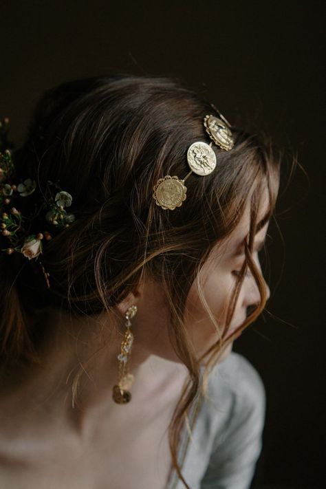 Empress Aesthetic, Roman Empress, The Muses, Trendy Hairstyle, Tone Hair, Wedding Headpiece, Wedding Hair And Makeup, Bridal Headpieces, Gorgeous Hair