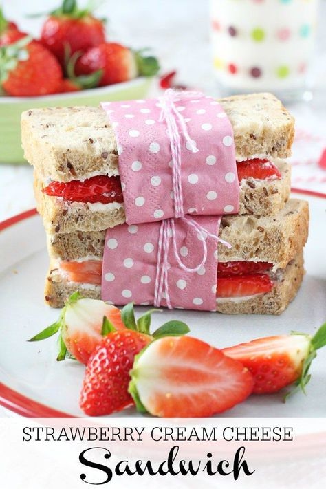 A delicious and healthy lunch idea for kids. Wholemeal sandwiches filled with strawberries and cream cheese! My Fussy Eater blog Strawberries And Cream Cheese, Cream Cheese Sandwich, Cream Cheese Sandwiches, Pastas Recipes, Healthy Valentines, Healthy Lunches For Kids, Sandwich Fillings, Fussy Eaters, Lunch Idea