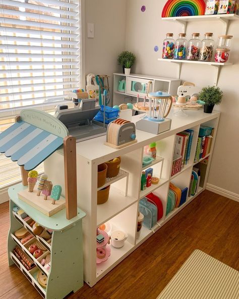 Creative Playroom, Playroom Organization Ideas, Small Playroom, Living Room Playroom, Baby Playroom, Basement Playroom, Girls Playroom, Toddler Playroom, Kids Playroom Decor