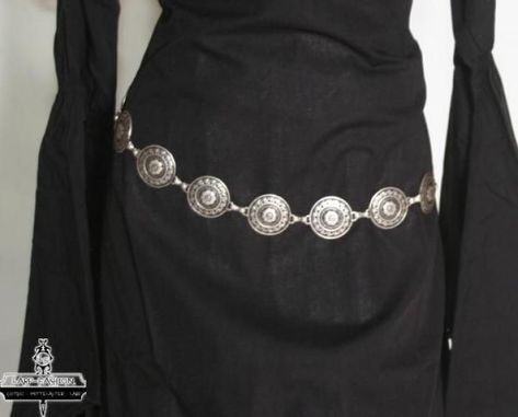 Larp Fashion, Goth Hippie, Concho Belt, Metal Belt, Funky Jewelry, Jewelry Lookbook, Vintage Belts, Suspender Belt, Mode Inspo