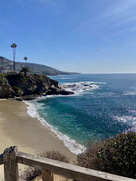 Laguna Beach Downtown, California Laguna Beach, Cali Astethic, Beach Aesthetic California, California Vision Board, Cali Beach Aesthetic, Living In California Aesthetic, South California Aesthetic, Laguna Beach California Aesthetic