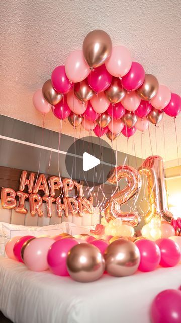 Ehimy Telleria on Instagram: "Celebrating your 21st bday with a Regular Room decor 🤗🩷💕💖 #lasvegasballoons #lasvegasballoondelivery #lasvegasballoonsbyehimy #balloonstylist #balloondecor #balloons #happy21st #pinkballoons" How To Decorate A Room For A Birthday, Decorate Hotel Room For Birthday, Balloon Room, Hotel Room Decoration, 21 Balloons, Decorate A Room, Balloon Delivery, 22nd Birthday, Pink Balloons