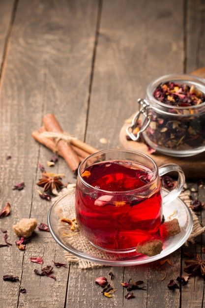 Cup of fresh red tea | Premium Photo #Freepik #photo #flower #fruit #leaves #tea Red Tea Aesthetic, Fruit Tea Aesthetic, Tea Photography Ideas, Herbal Tea Photography, Fresh Drinks Summer, Photography Tea, Tea Photo, Tea Photography, Blue Birthday Cakes