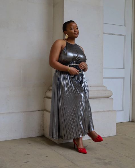 Made its way out of the drafts. In this silver pleated dress, I feel the elegance and charm of each folded pleat so flattering and flowing with every move. Ladies, where are you wearing this look? Let me know in the comments below. Shop the look on LTK https://liketk.it/4J4Bg Silver Pleated Dress, Shop The Look, Look On, Pleated Dress, Let Me Know, That Look, Let Me, Women Wear, Silver