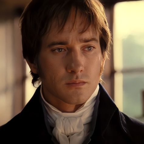 Mr Darcy- Pride and prejudice Pride And Prejudice 2005 Mr Darcy, Matthew Macfadyen Mr Darcy, Me Darcy Pride And Prejudice, Mr Darcy 2005, Mr Darcy Aesthetic, Pride And Prejudice Icons, Pride And Prejudice Darcy, Me Darcy, Matthew Mcfayden