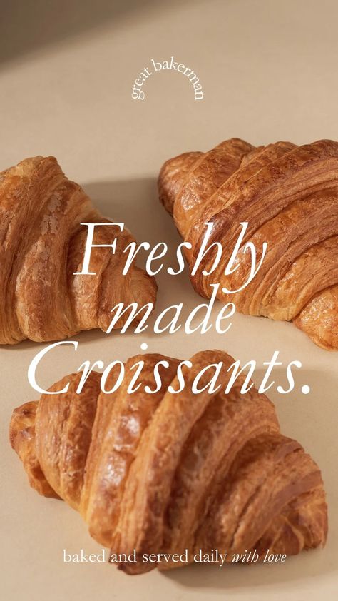 Plantillas Cafe Content, Aesthetic Bakery, Making Croissants, Croissants Recipe, Ham And Cheese Croissant, Homemade Croissants, Croissant Recipe, Chocolate Croissant, Baking Business