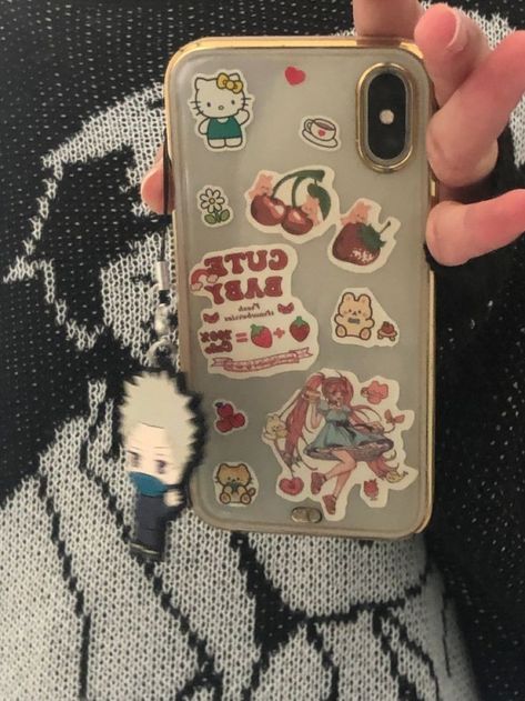 Phone Stickers Aesthetic, Phonecase Aesthetic, Phonecase Ideas, Phone Case Ideas, Clear Phone Case Design, Creative Iphone Case, Stickers Aesthetic, Phone Inspo, Kawaii Phone Case