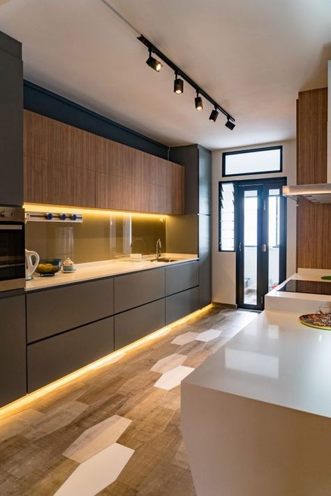 Kabinet Dapur, Modern Kitchen Cabinet Design, Modern Kitchen Interiors, Kitchen Interior Design Decor, Kitchen Interior Design Modern, Kitchen Design Plans, Kitchen Decor Modern, White Modern Kitchen, Kitchen Design Decor