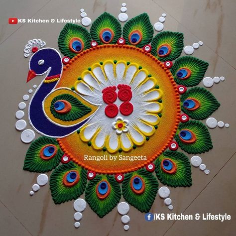 7,355 Likes, 18 Comments - Art by Sangeeta (@artbysangeeta) on Instagram: “To watch the video, link in bio. Colour- Rangoli Powder Dropper- Glue bottle Enjoy the art with…” Dasara Rangoli Designs Latest, Deepawali Rangoli Designs, Rangoli For Dasara, Free Hand Rangoli Designs With Colours, Ragoli Color Design, Dasara Rangoli Designs, Dasara Rangoli, Happy New Year Rangoli, Rangoli Drawing