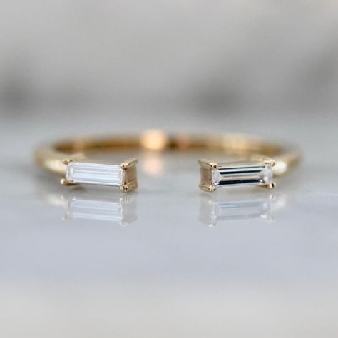 Dainty Baguette Cut Moissanite Wedding Band Stackable Band - Etsy