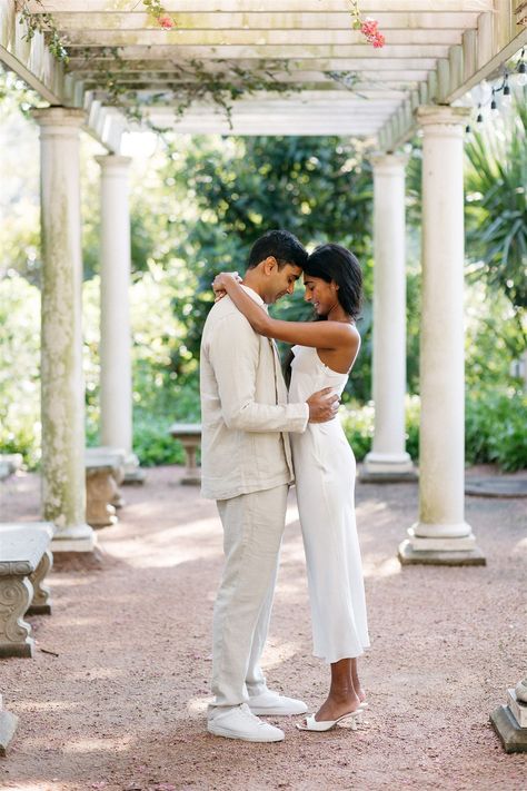 Top Austin Engagement Session Locations - Leah Thomason Photography Austin Engagement Photos Locations, Engagement Photos Texas, Austin Tx Engagement Photos, Engagement Photos Austin, Austin Engagement Photos, Austin Photography, Engagement Pic, Engagement Photo Locations, Austin Wedding Photographer