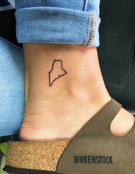 Maine State Tattoo, Maine Outline Tattoo, Small Maine Tattoo, State Of Maine Tattoo, State Of Maine Tattoo Ideas, Maine Tattoo Ideas Simple, Maine Tattoos, Maine Tattoo Ideas, Maine Tattoo