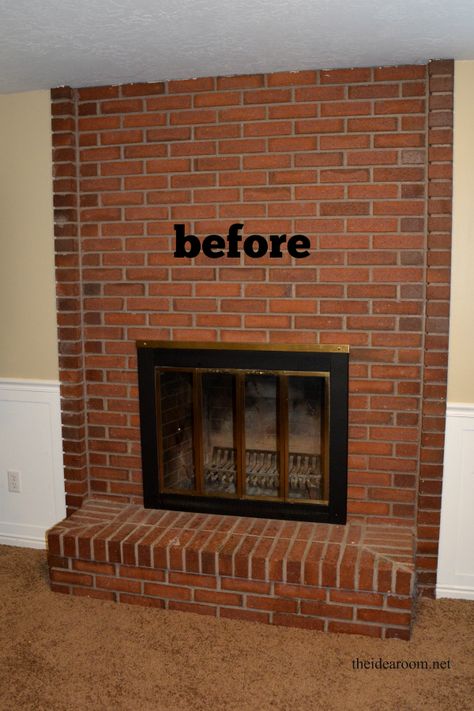 Brick Fireplace Decor, Decoraciones Ramadan, Diy Fireplace Mantel, Red Brick Fireplaces, Fireplace Redo, Diy Mantel, Diy Fireplace Makeover, Fireplace Update, Fireplace Cover